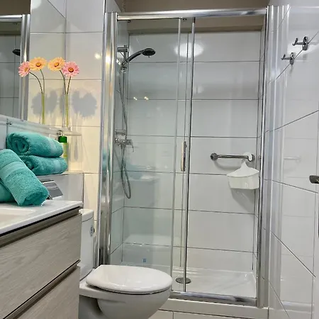 With Ocean View, Americas Apartament *