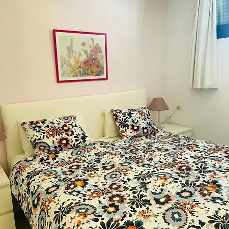Apartament With Ocean View, Americas Playa Feñabe