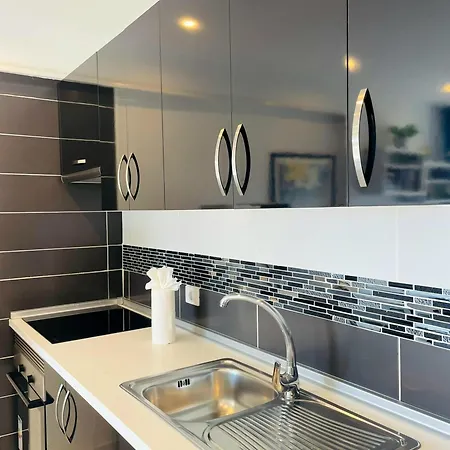 With Ocean View, Americas Apartament